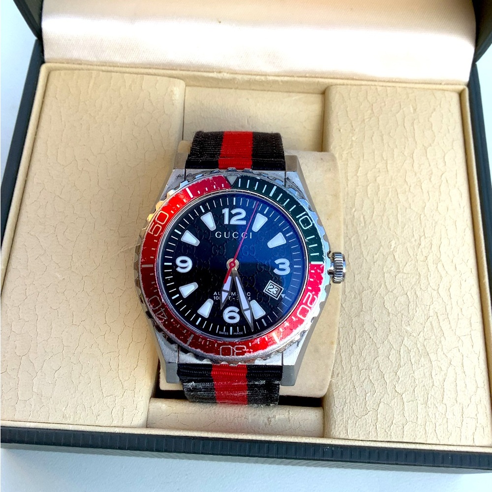 Mens authentic GUCCI AUTOMATIC watch❤️🖤🤍 - Picture 10 of 14